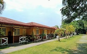 La Vista Pansol Resort Complex By Reddoorz